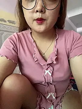 Snapshot of Samsam-006 chatting on July 8, 10:42 am Samsam-006 online show from July 8, 10:42 am
