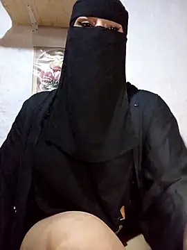 Snapshot of -Batta- chatting on April 20, 3:04 pm -Batta- online show from April 20, 3:04 pm