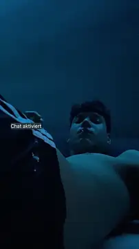 Snapshot of OnlyTyroone chatting on January 15, 5:45 am OnlyTyroone online show from January 15, 5:45 am