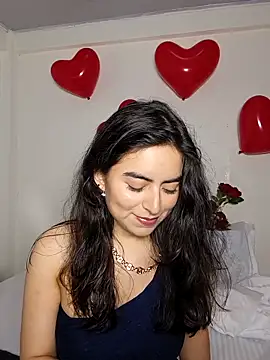 saasha Petit online show from February 8, 10:29 am