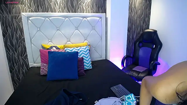 Kat Cute online show from March 7, 3:14 am