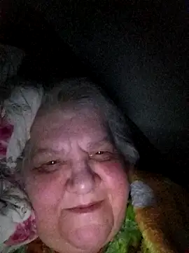 HapinessLovee online show from April 8, 12:32 am