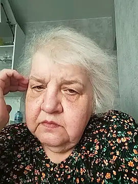 HapinessLovee online show from April 14, 6:41 am