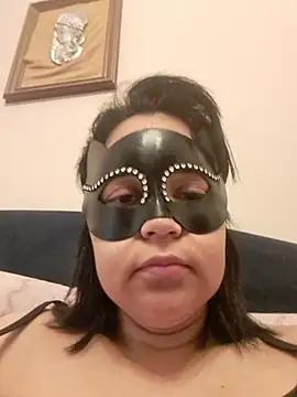 h4cPaolaMascherata online show from April 11, 2:21 pm