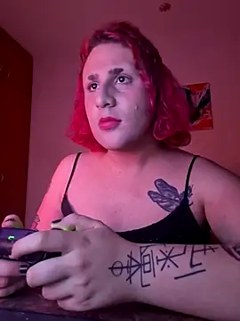 alien ate red online show from December 21, 11:34 pm