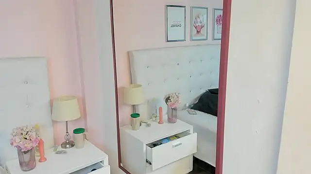 TanyaOconnor online show from February 10, 11:47 am