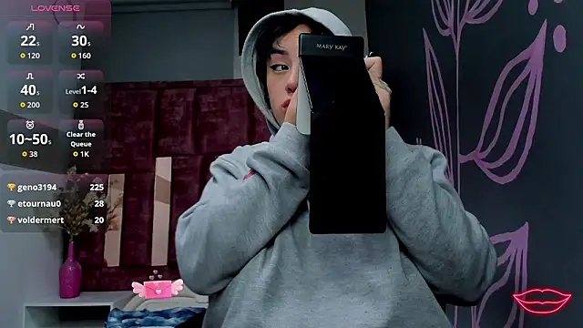 Kiara Fox   online show from February 22, 7:51 am