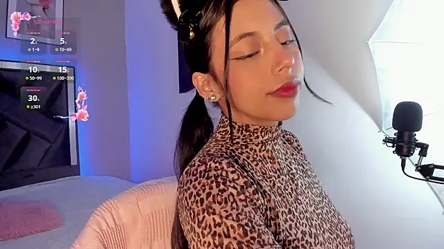 miajonesblowjob online show from February 6, 1:36 pm