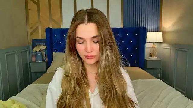 Lina Sinerz online show from May 31, 3:58 am