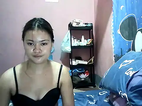 Snapshot of angela_rose20 chatting on April 26, 4:59 pm angela rose20 online show from April 26, 4:59 pm