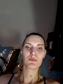 Snapshot of Er_yes_ass chatting on December 14, 7:29 pm Er yes ass online show from December 14, 7:29 pm