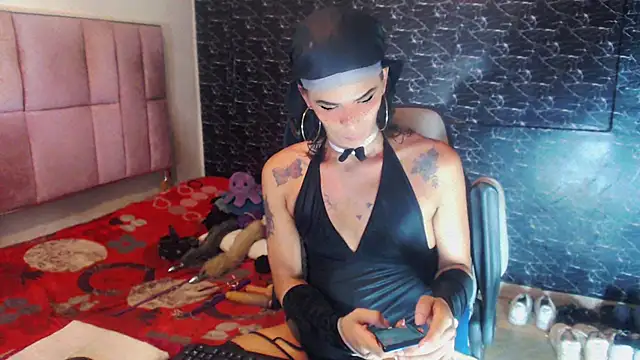 michaeldissts online show from April 1, 8:17 pm