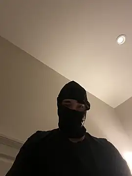 phantom898983 online show from February 3, 8:19 am