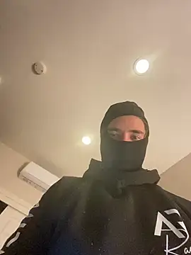 phantom898983 online show from February 22, 8:24 am