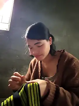 Snapshot of mon-monk chatting on February 1, 6:45 am mon-monk online show from February 1, 6:45 am