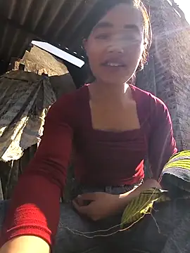 Snapshot of mon-monk chatting on February 6, 3:22 am mon-monk online show from February 6, 3:22 am