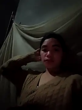 Snapshot of mon-monk chatting on February 8, 1:03 pm mon-monk online show from February 8, 1:03 pm