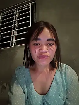 Snapshot of mon-monk chatting on February 25, 2:05 pm mon-monk online show from February 25, 2:05 pm