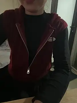 -Moon-20 online show from January 10, 5:53 am