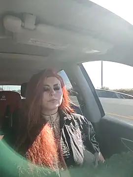 Snapshot of SpiderRose chatting on February 9, 4:55 pm SpiderRose online show from February 9, 4:55 pm