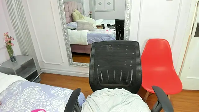 Sabrina Cutte online show from March 28, 3:44 pm