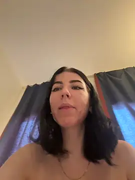 Snapshot of Nattasss chatting on May 12, 11:40 am Nattasss online show from May 12, 11:40 am