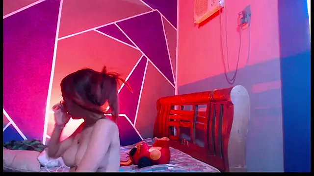 bellota bunny online show from February 10, 8:46 pm