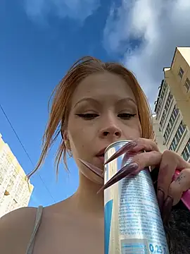  Little Ginger online show from June 21, 3:03 pm