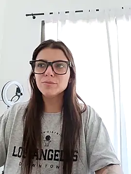 Snapshot of lililovexx chatting on February 14, 12:46 pm lililovexx online show from February 14, 12:46 pm