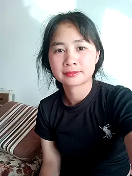 Him MountainGirl online show from April 9, 9:04 am