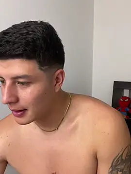 Goldenknight33 online show from March 20, 11:20 pm