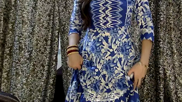 Exotic tanvi online show from April 3, 6:33 am