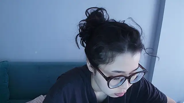 kimyjina online show from May 24, 3:22 am