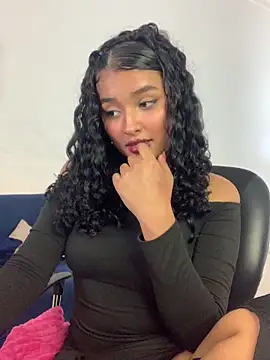 ladulcemary  online show from February 7, 6:55 pm