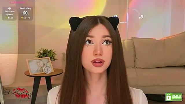 oliviaah  online show from February 4, 2:56 pm