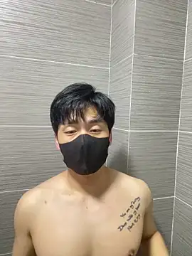 kimze7 online show from April 3, 3:43 pm