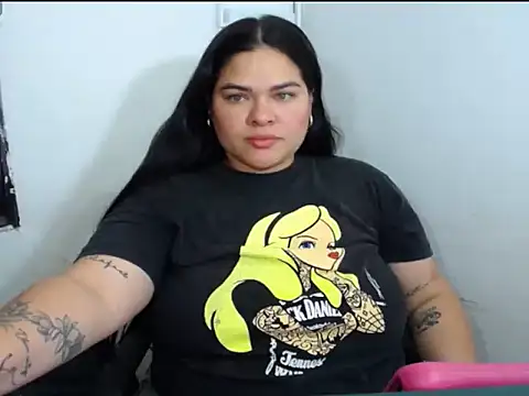 NinaFuentes2X online show from July 2, 3:17 am