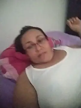 Nini Love  online show from April 15, 7:32 pm