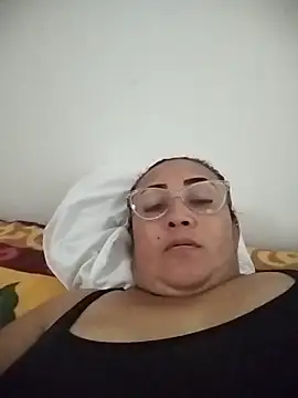 Snapshot of Nini_Love_ chatting on April 30, 3:40 pm Nini Love online show from April 30, 3:40 pm
