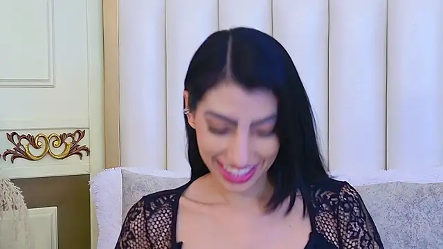 NinnaPiers online show from March 13, 11:17 am