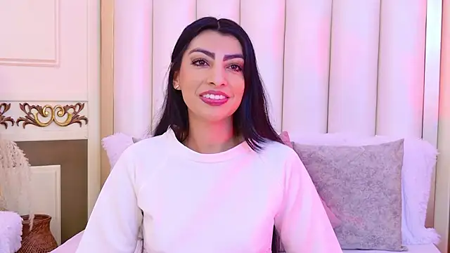 NinnaPiers online show from March 21, 11:48 am