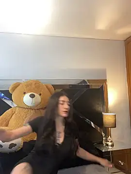 Snapshot of Moon_Magic666 chatting on February 9, 8:02 pm Moon Magic666 online show from February 9, 8:02 pm