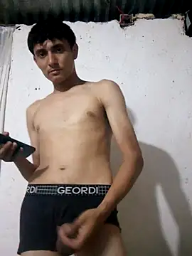 maikel23grande online show from December 17, 4:51 am