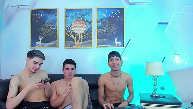 Snapshot of Alex_jeins_at chatting on February 24, 2:48 pm Alex jeins at online show from February 24, 2:48 pm