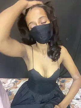 Snapshot of Hottie_kia chatting on May 16, 6:28 pm Hottie kia online show from May 16, 6:28 pm
