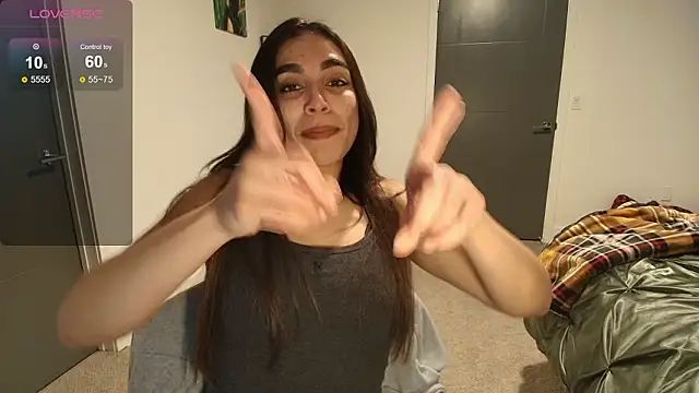 MilaSeren online show from February 6, 2:05 am