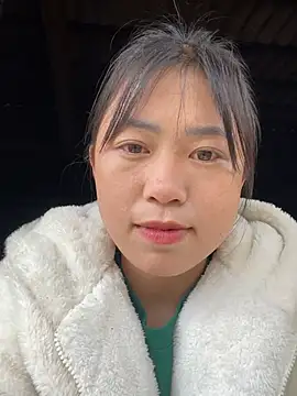 sofia-bae online show from April 1, 1:28 am