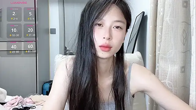 Snapshot of tiantian-160 chatting on July 7, 2:43 pm tiantian-160 online show from July 7, 2:43 pm