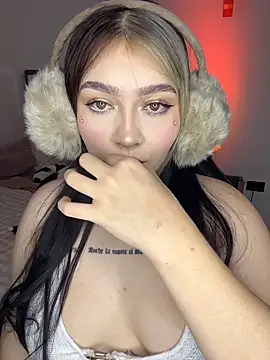 Daniela ruizz online show from March 26, 1:22 am