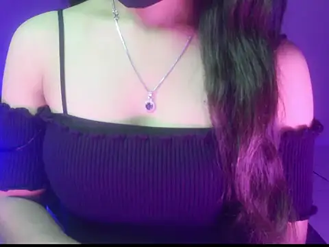 Snapshot of Isha_Lush chatting on December 18, 5:19 pm Isha Lush online show from December 18, 5:19 pm